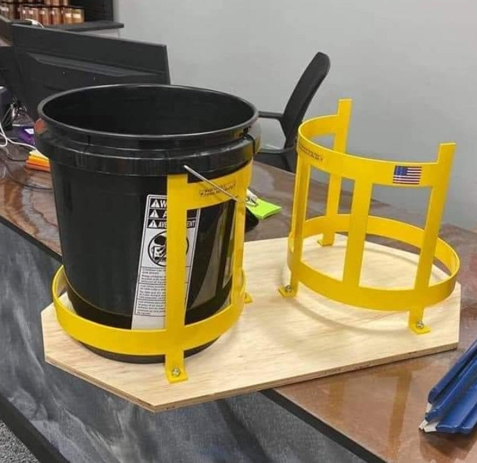 5 Gallon Bucket Mixing Station